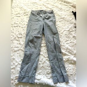 One size striped pants